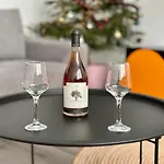 Central Sarajevo Apartment With Terrace & Free Parking شقة *