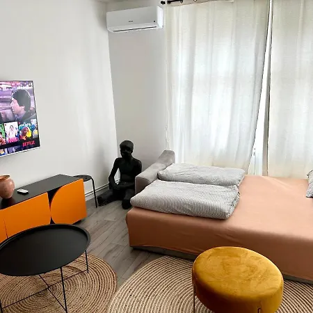 Stylish Apartment, Free Parking & Wifi Appartement *
