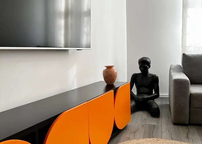 With Free Parking Apartman *